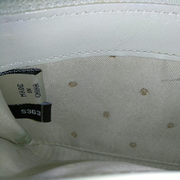 Kate Spade Pink Saffiano Leather Laser Cut Wallet - Picture 7 of 7